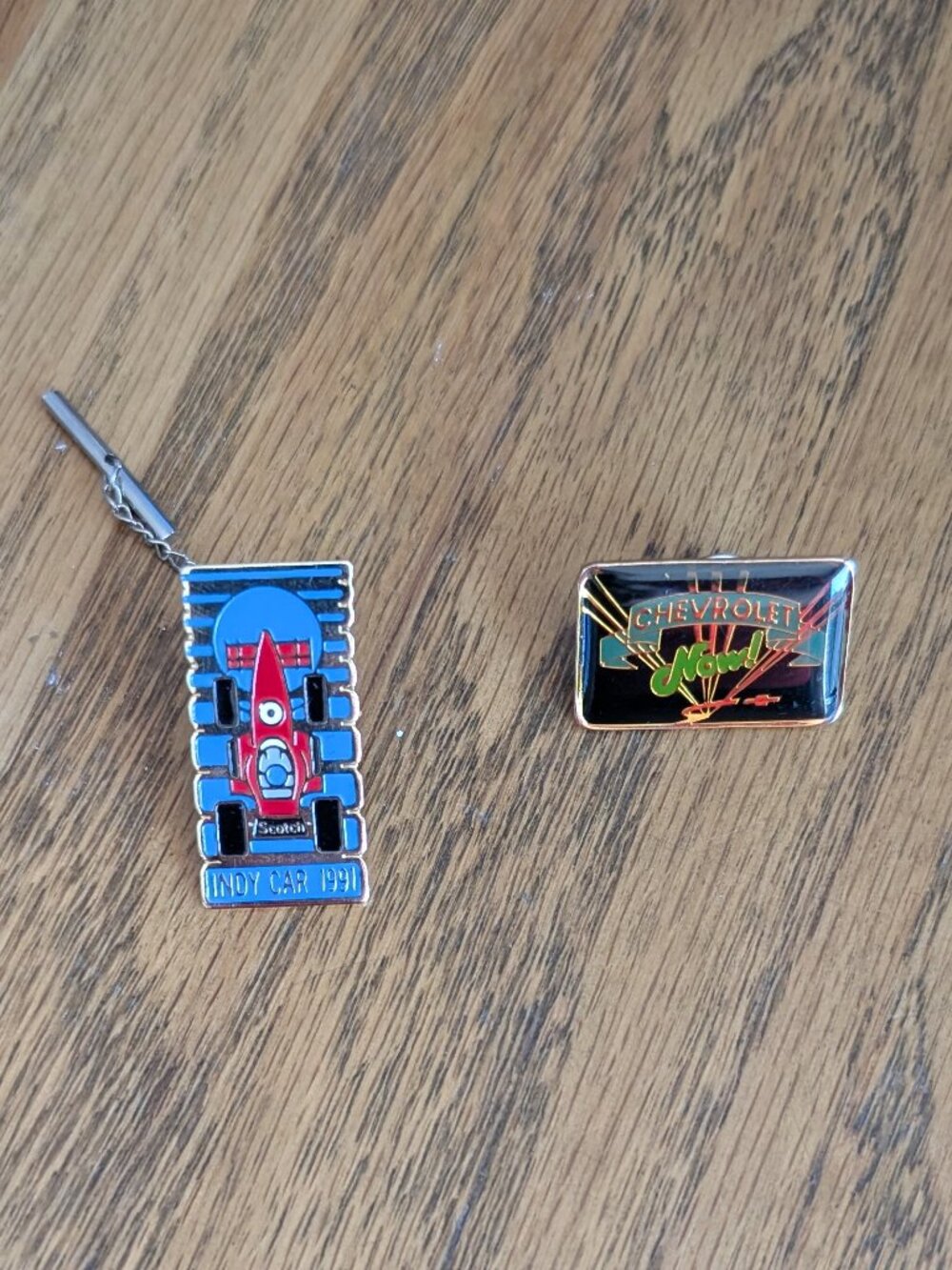 Indy Car 1991 Tie Tack/Chevrolet Now lapel pin